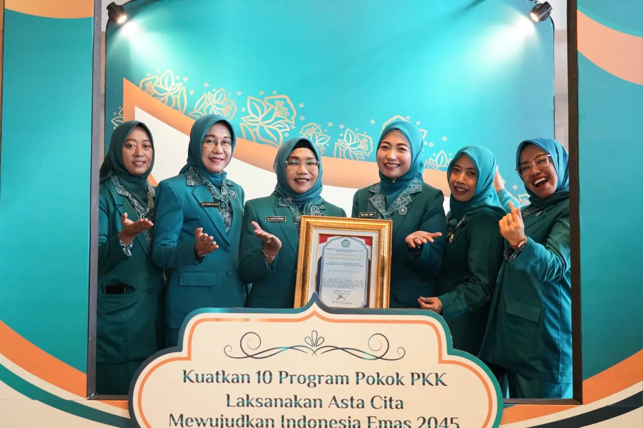 Dukung Semangat Pengabdian Kader, Cantika Wahono Hadiri HKG PKK ke-54 Jawa Timur (1)