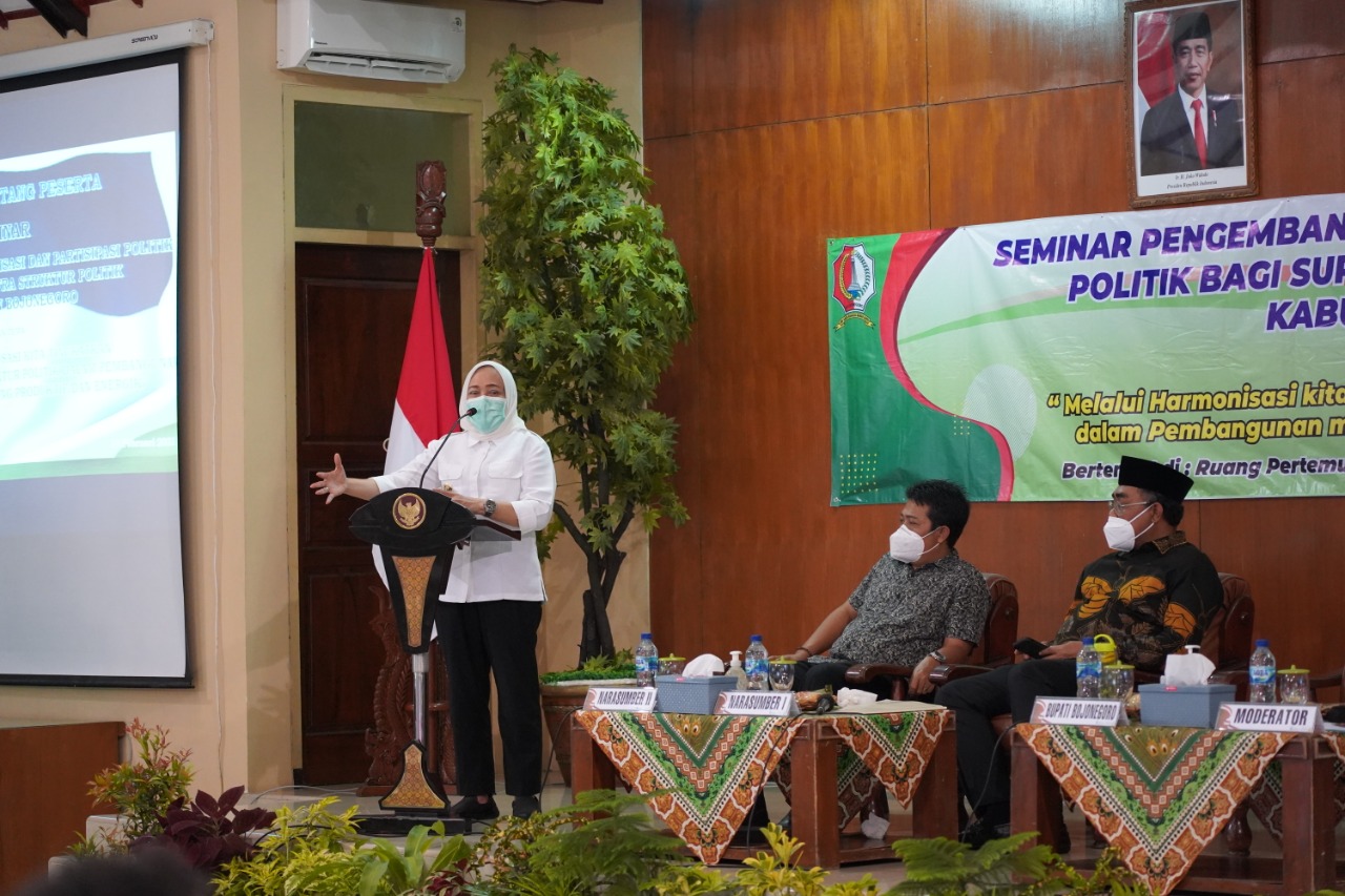Melalui Seminar Pengembangan Demokratisasi dan Partisipasi Politik, Menuju Bojonegoro Produktif Dan