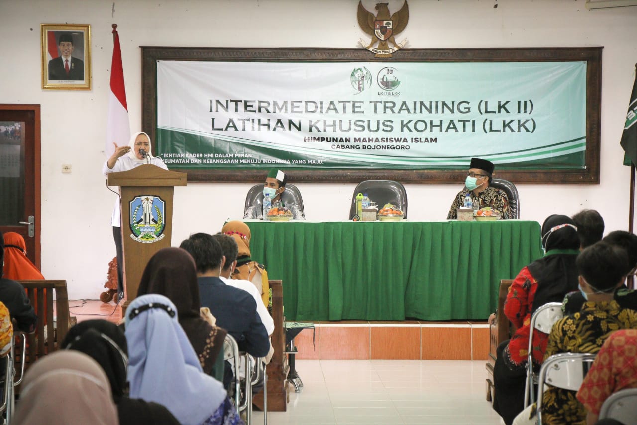 Hadiri Latihan Kader II HMI, Bupati Ajak Generasi Muda Mahir IT