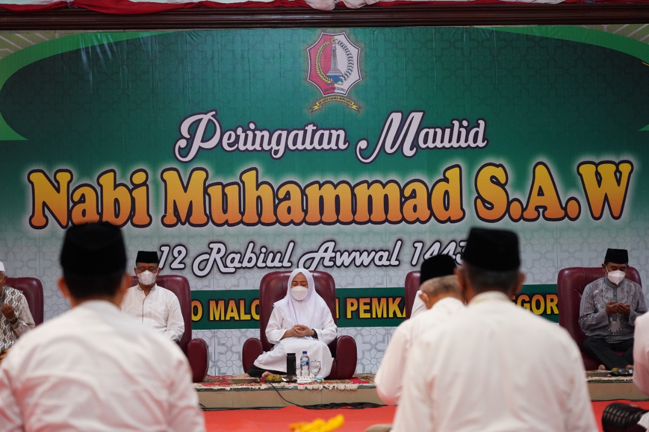 Bupati Bojonegoro Beserta Forkopimda dan Ketua Ormas Peringati Maulid Nabi Di Pendopo Malowopati.