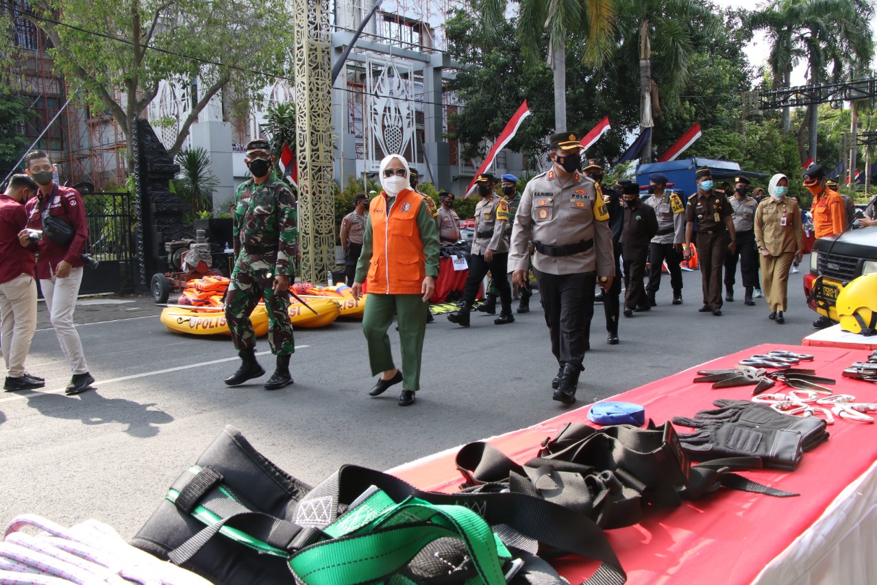 Tingkatkan Mitigasi Bencana, Pemkab Gelar Apel Pasukan.