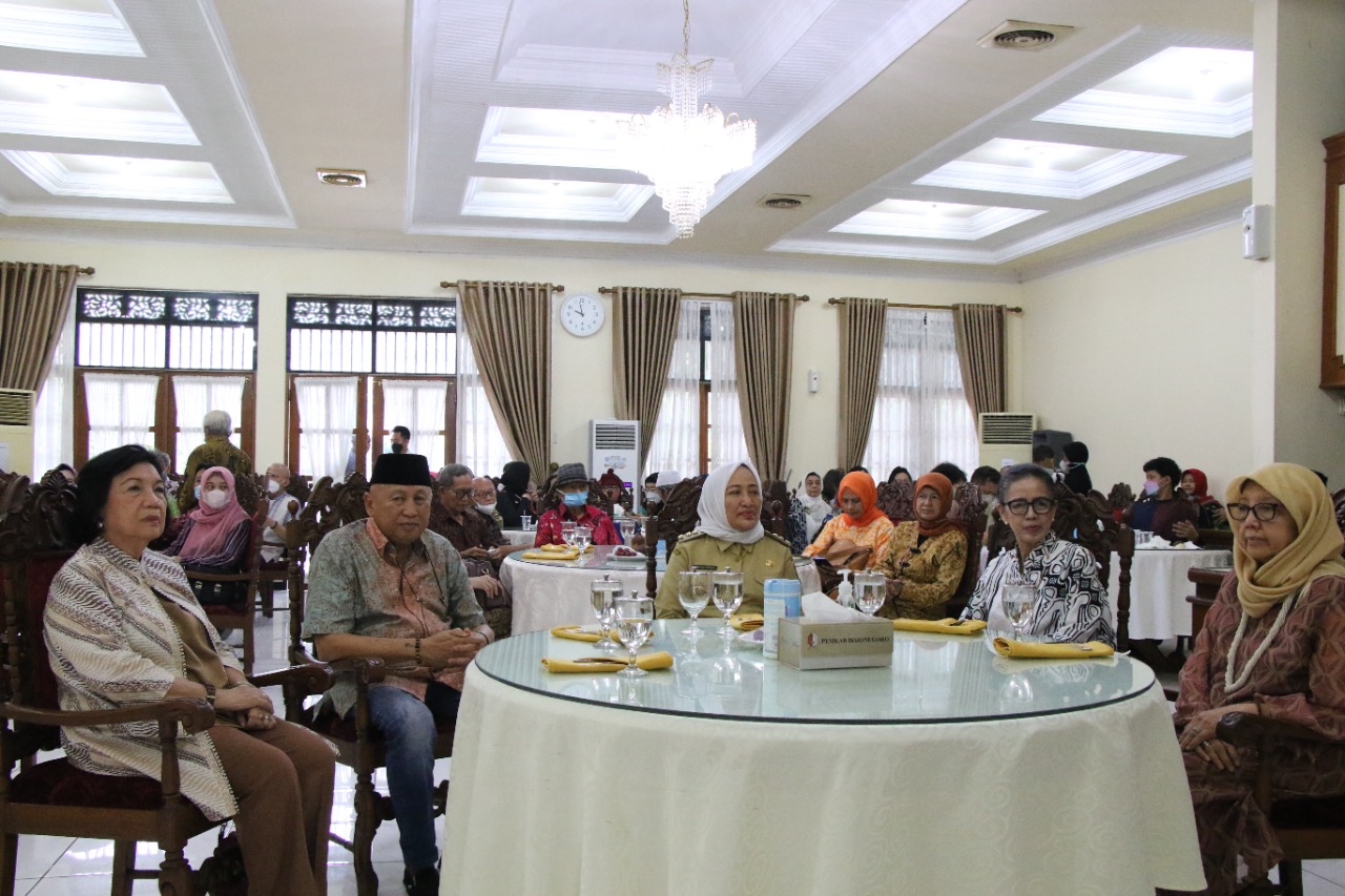 Bupati Bojonegoro Terima Kunjungan Yayasan Mangoen Rekso Koesoemo