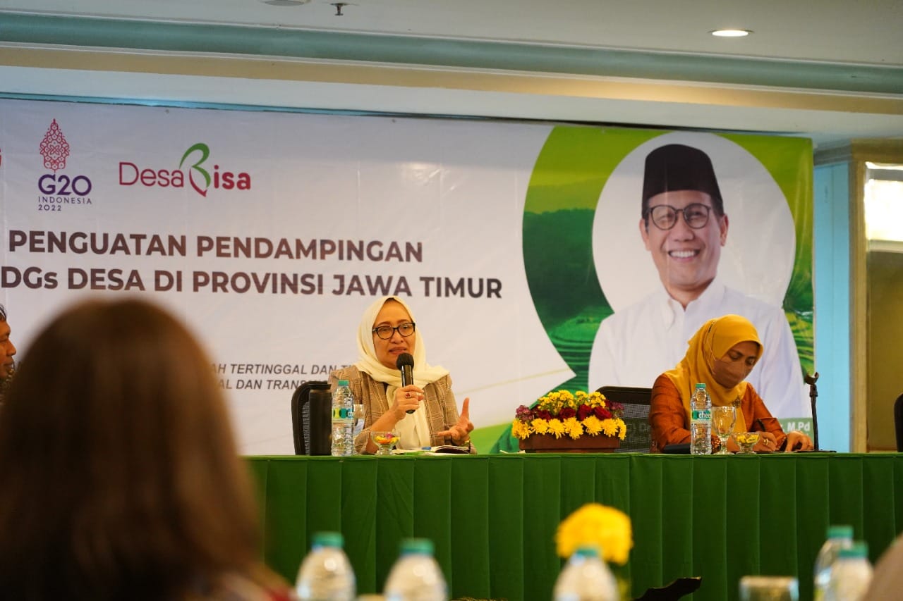 Hadiri Rapat Evaluasi RPL, Bupati Berharap SDM Di Desa Meningkat.