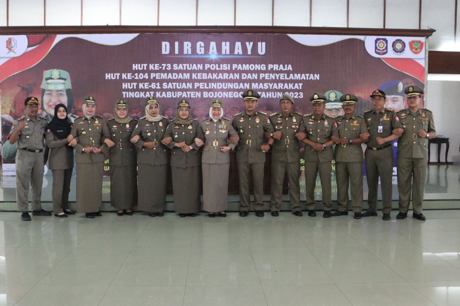Peringati HUT Satpol, Damkar dan Linmas, Bupati pimpin apel rutin
