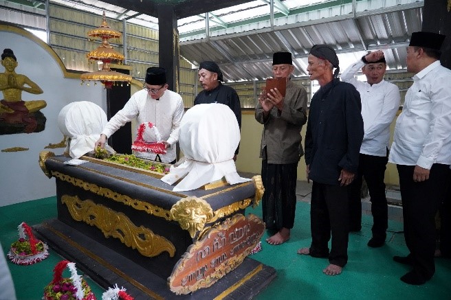 Ziarah Spiritual Adriyanto, Menjelang Hari Jadi Bojonegoro