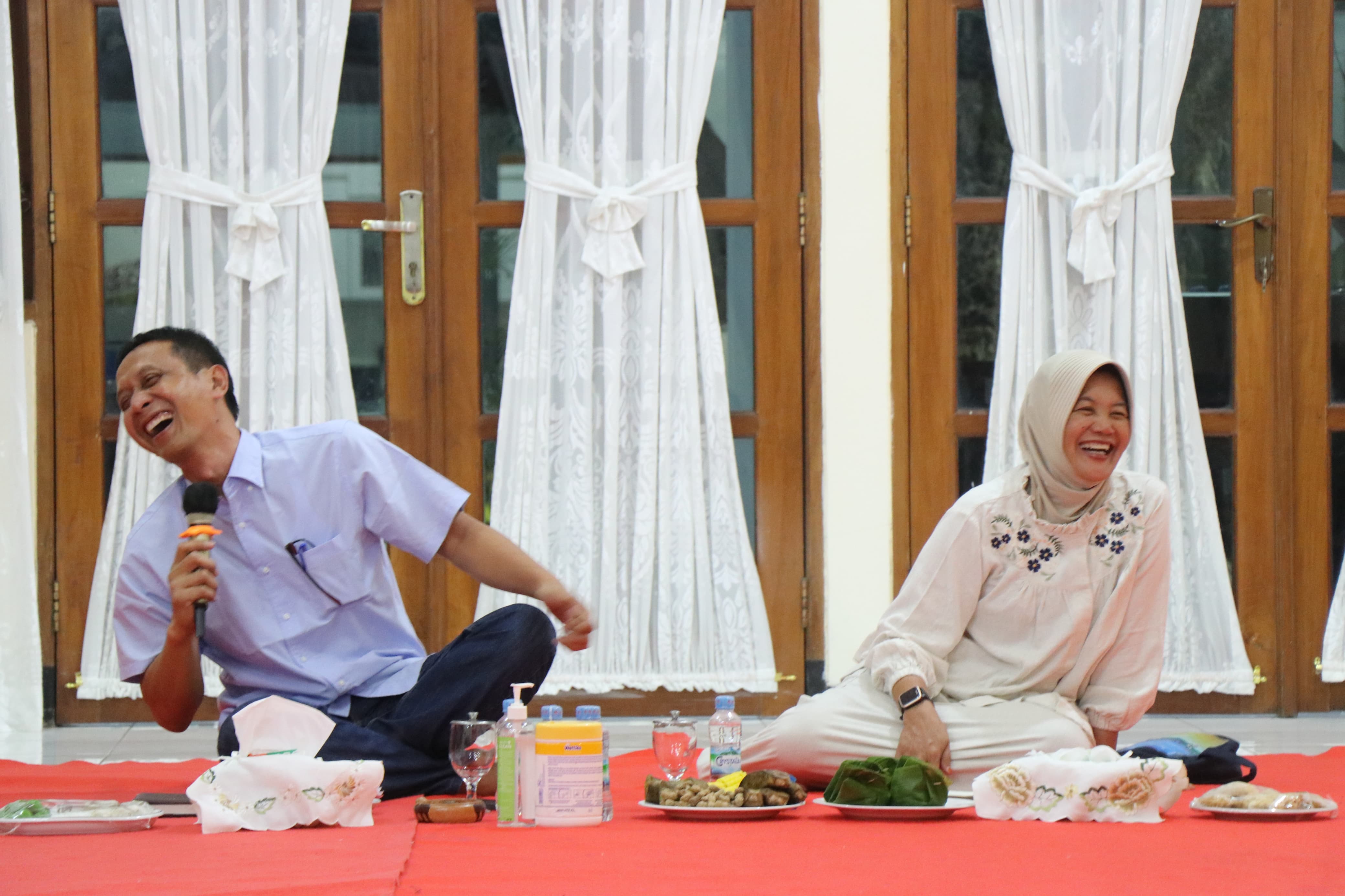 Bupati dan Wakil Bupati Bojonegoro Ajak Para Camat Ngopi
