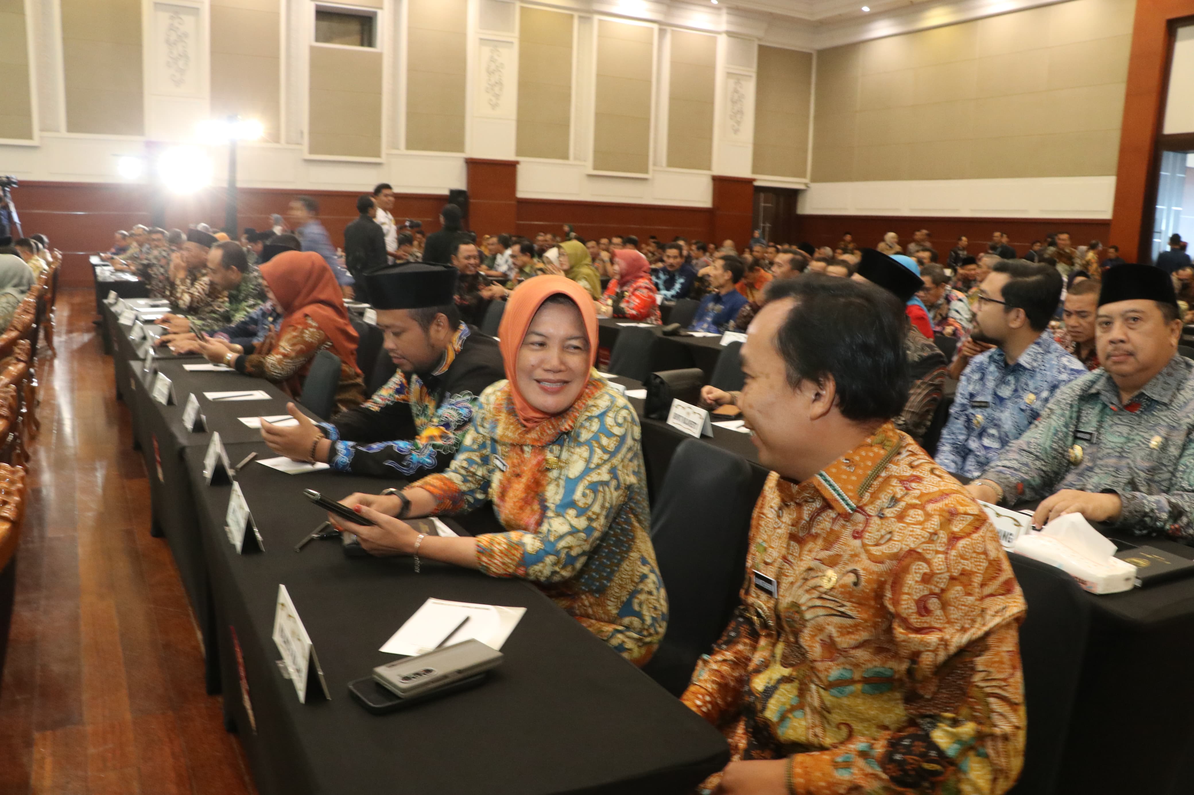 Wakil Bupati Nurul Azizah Ikuti Rakor Di Grahadi