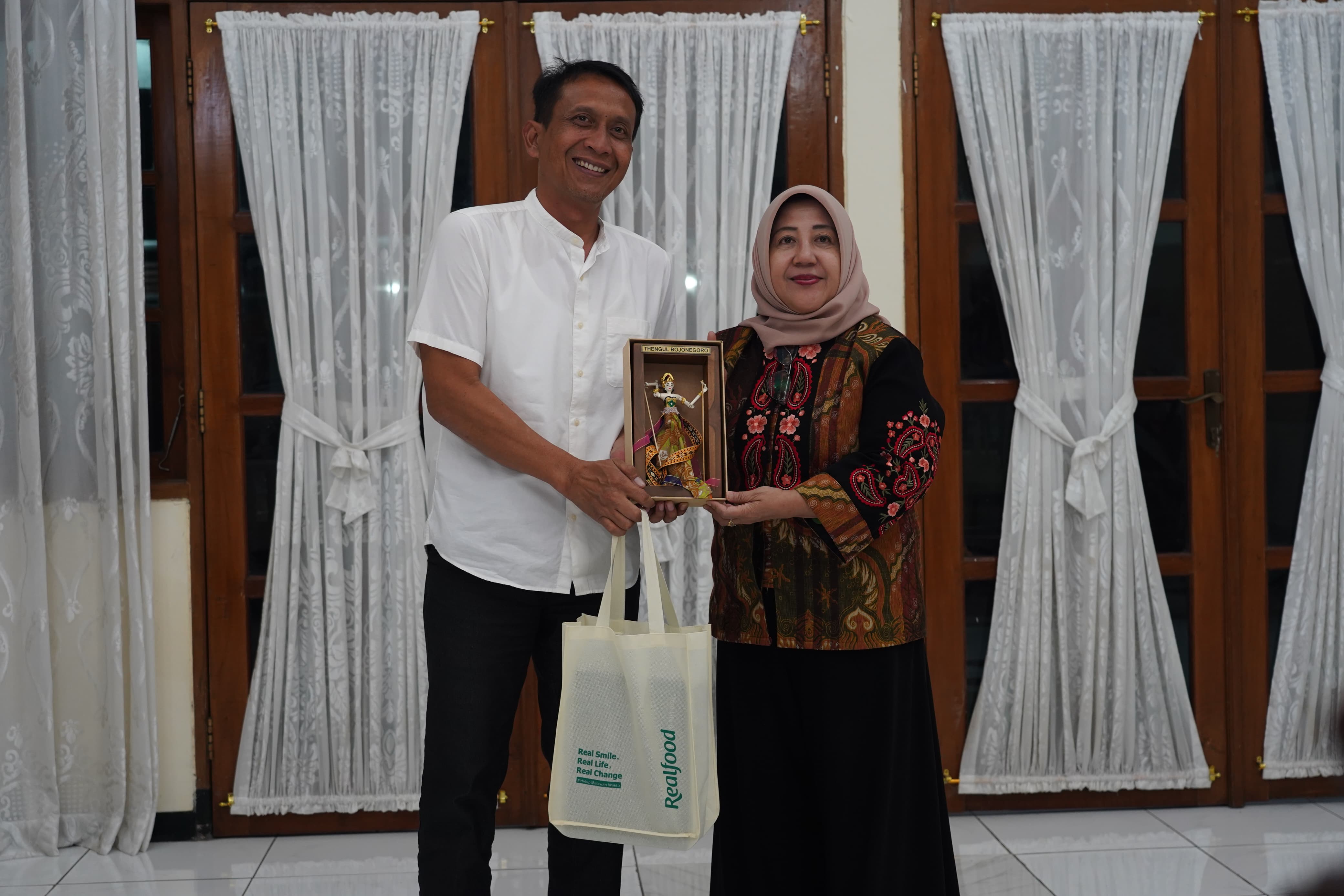 Jalin Konsolidasi, Bupati Bojonegoro Sambut Investor Pengembangan