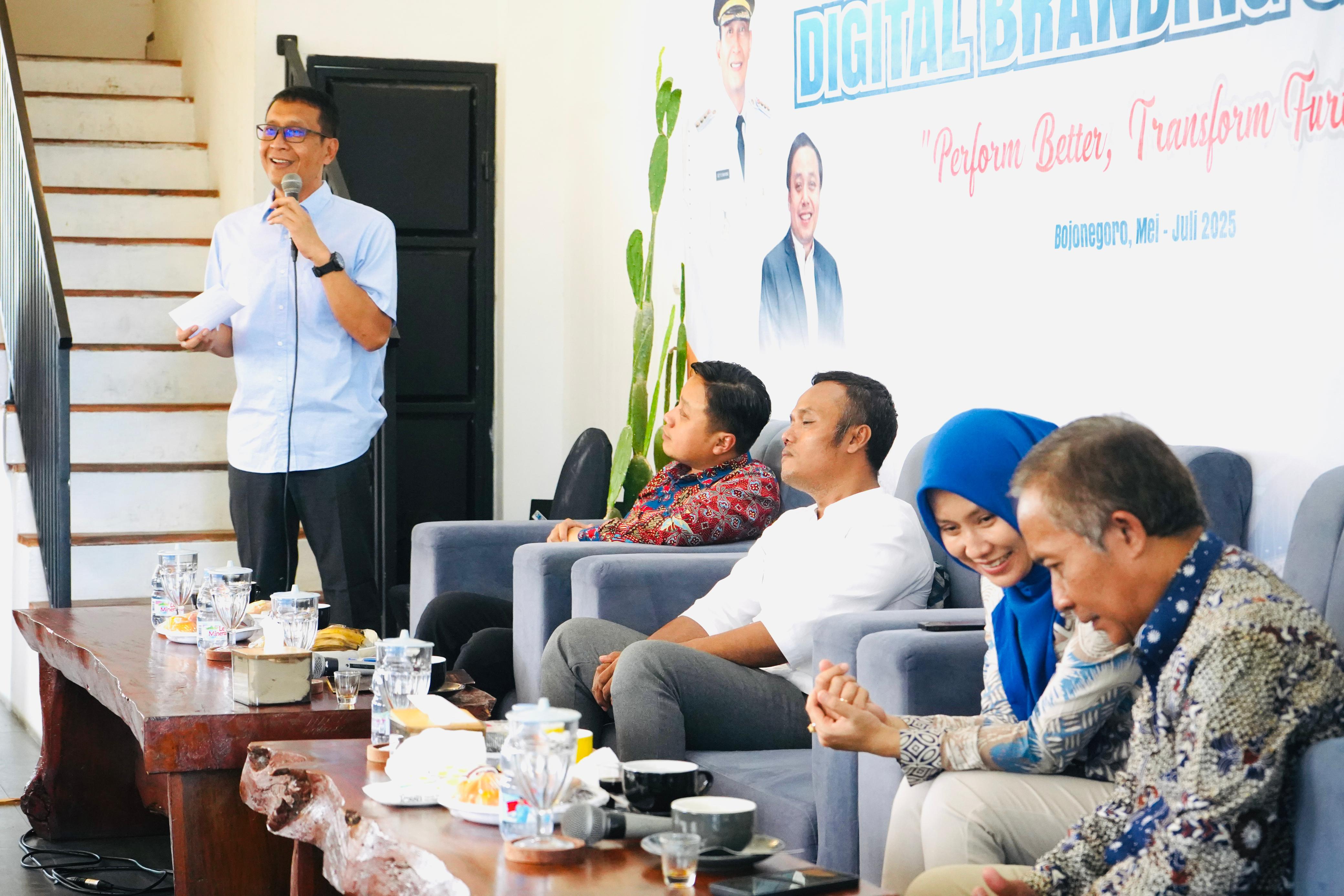 Kick Off Digital Branding Sekolah 2025 : Sekolah di Bojonegoro disiapkan untuk Era Digital.