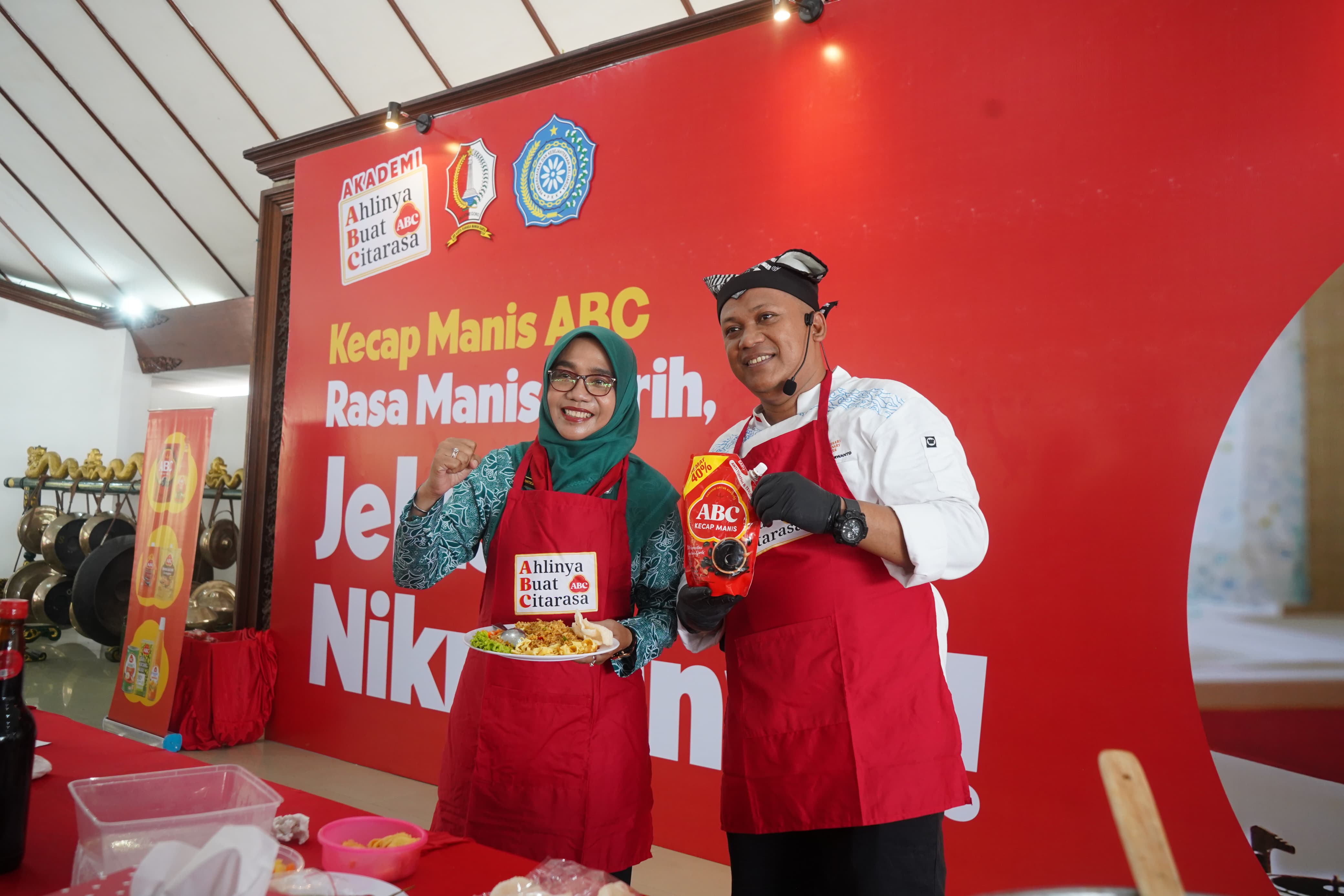 Akademi ABC Roadshow Sapa Bojonegoro, PKK dan GOW Masak Bersama