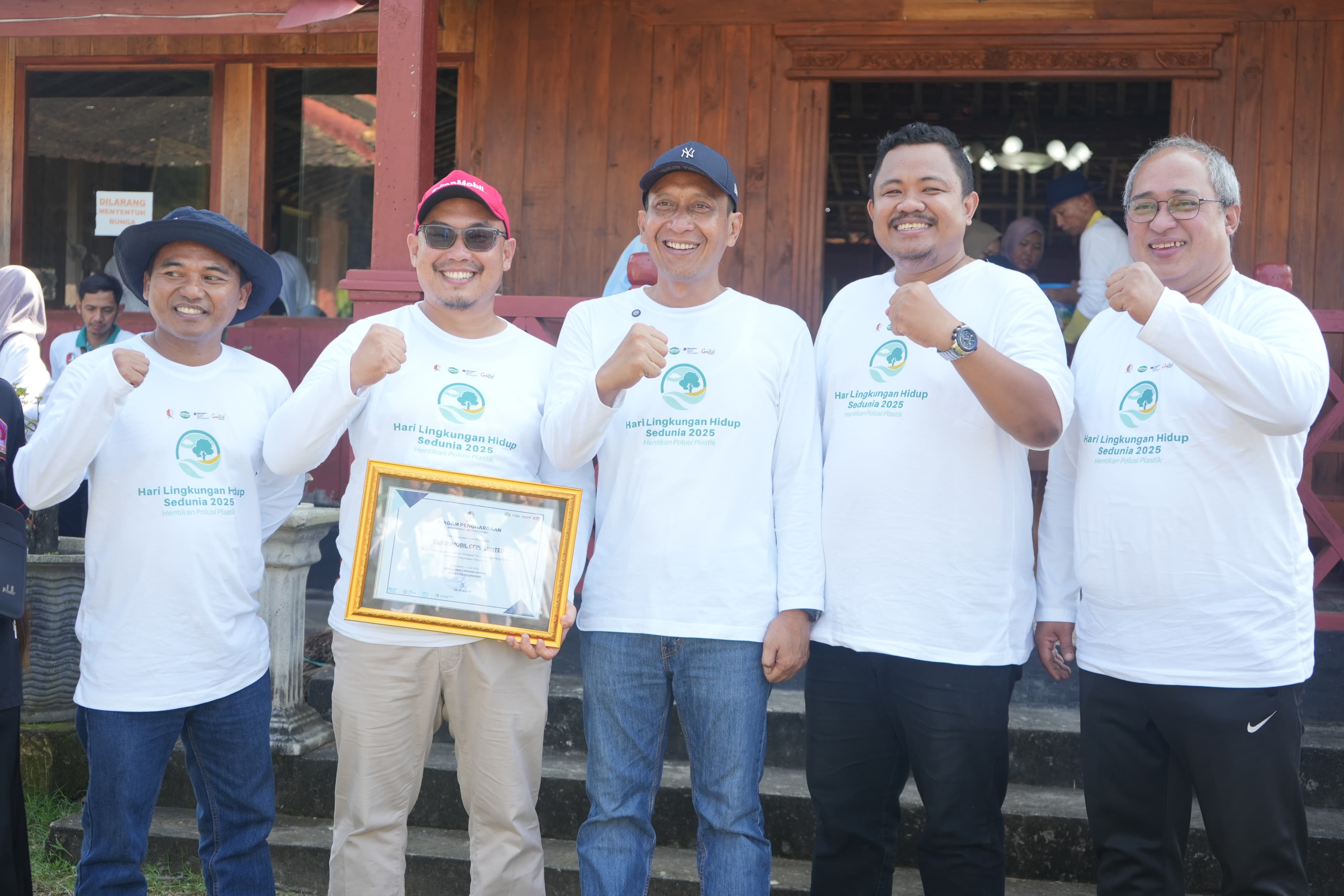 Peringatan Hari Lingkungan Hidup, Bupati Ajak Lakukan Upaya Bijak Dalam Mengelola Sampah