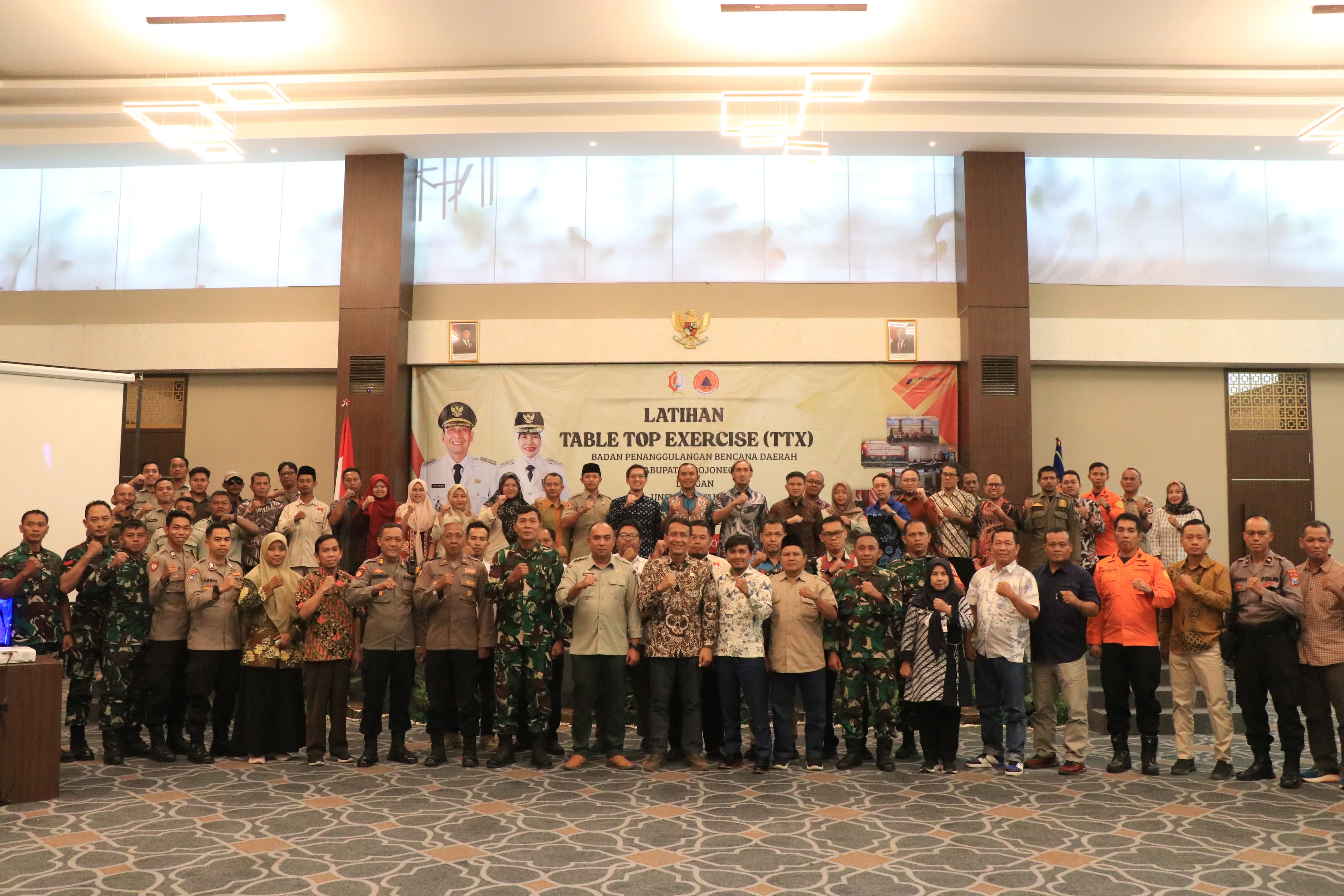 Perkuat Kesiapsiagaan, Bupati Bojonegoro Hadiri Simulasi Kebencanaan Kegagalan Teknologi Industri