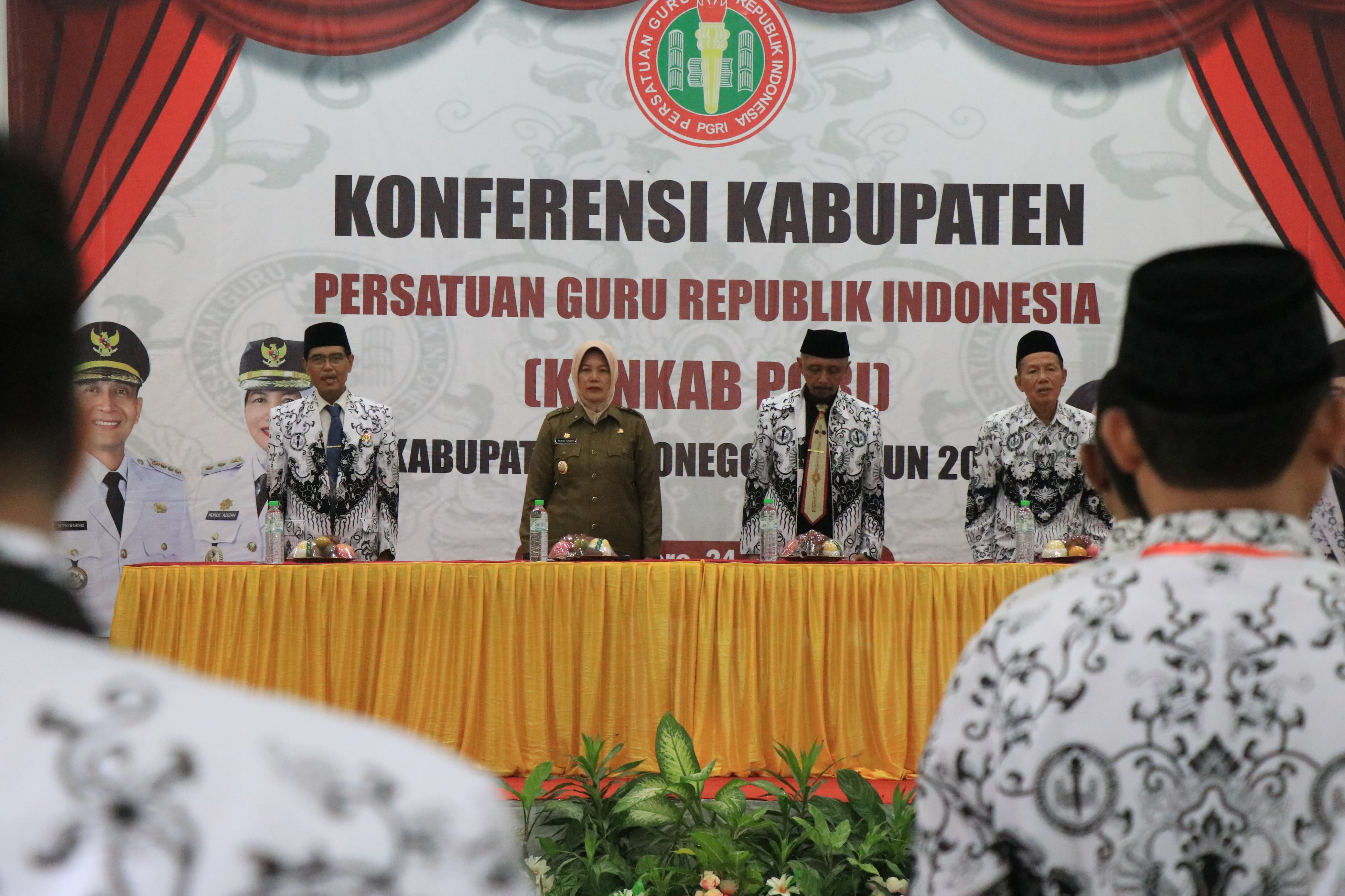 Wakil Bupati Bojonegoro Nurul Azizah Hadiri Konferensi PGRI, Soroti PR Peningkatan Kualitas SDM dan Pendidikan