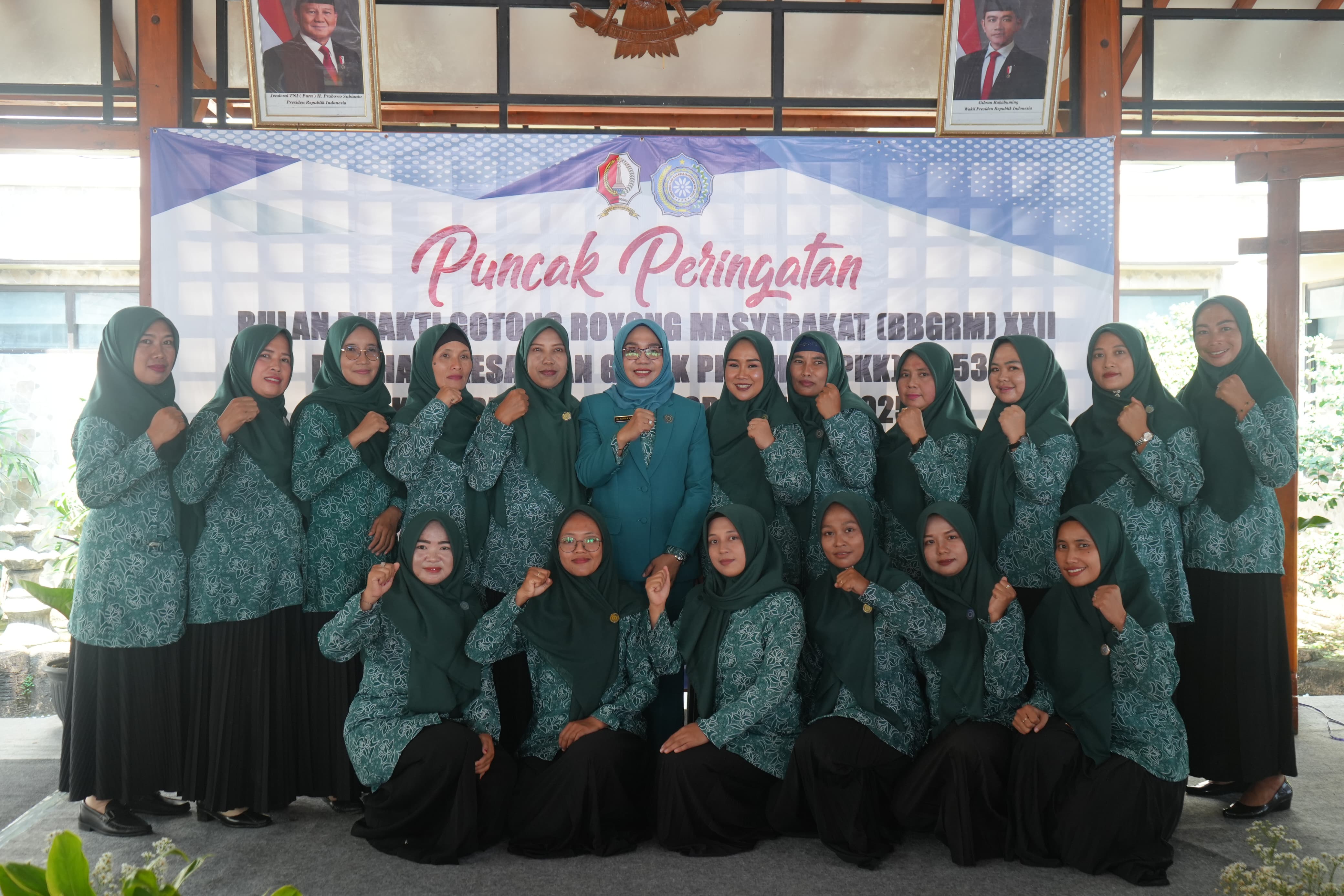 Puncak kegiatan Bulan Bhakti Gotong Royong XXII dan Hari Kesatuan Gerak PKK Ke-53 Bojonegoro