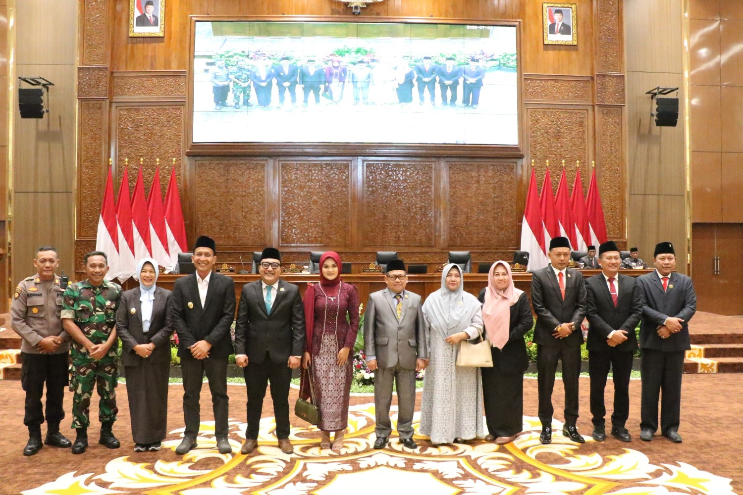 DPRD Bojonegoro menggelar pelantikan Pengganti Antar Waktu dua Anggota baru Fraksi PKB