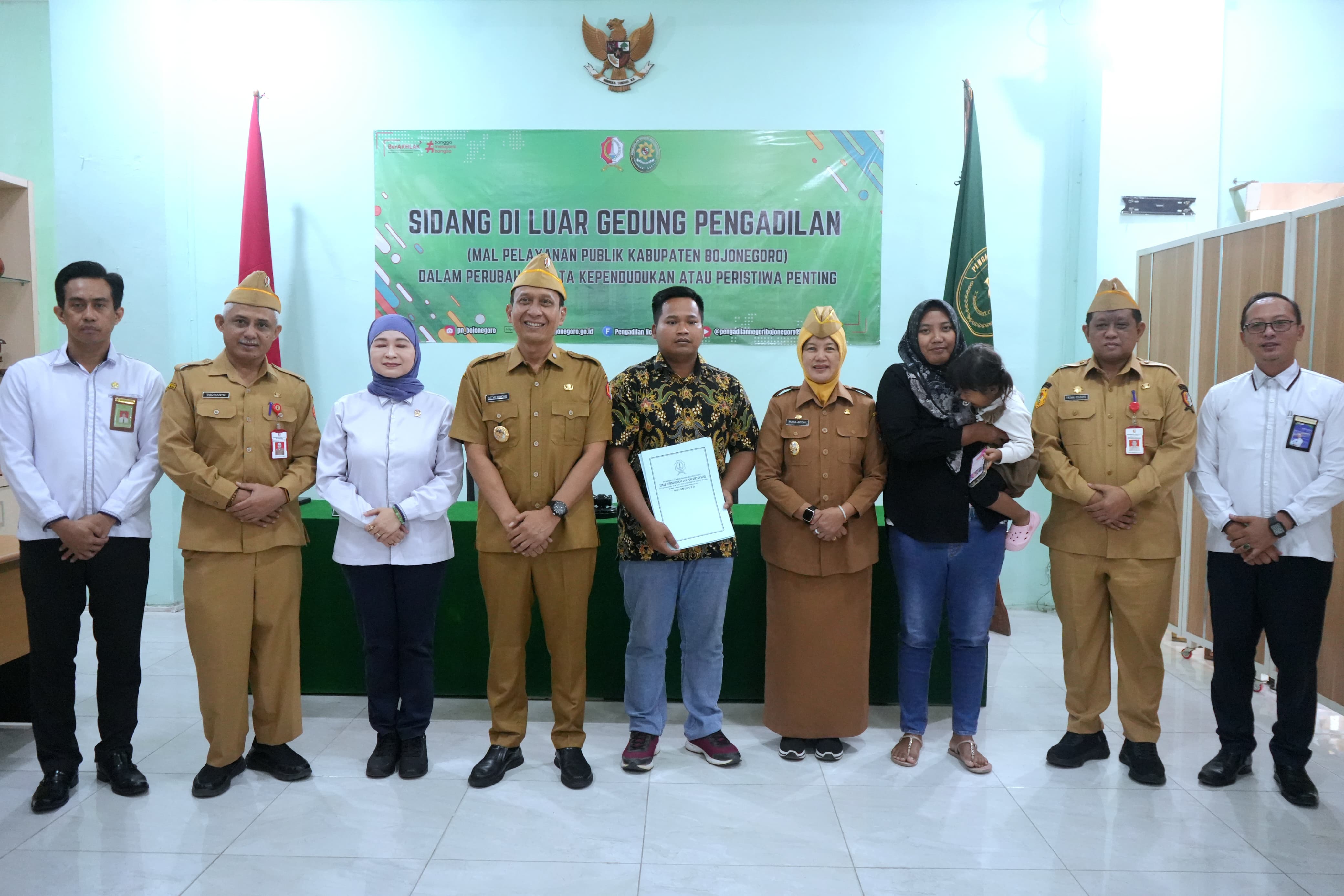 Bupati Setyo Wahono Launching Sidang Terbuka di Mall Pelayanan Publik untuk Perubahan Data Kependudukan