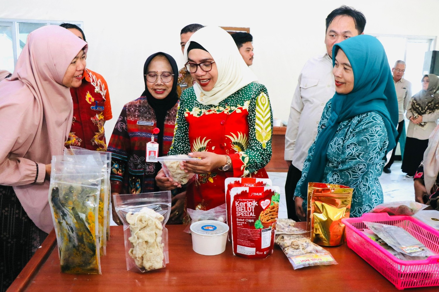 Dorong UMKM Naik Kelas, Disnakkan Bojonegoro Gandeng TP PKK dan Universitas Brawijaya Lakukan Sertifikasi Produk Olahan Peternakan dan Perikanan