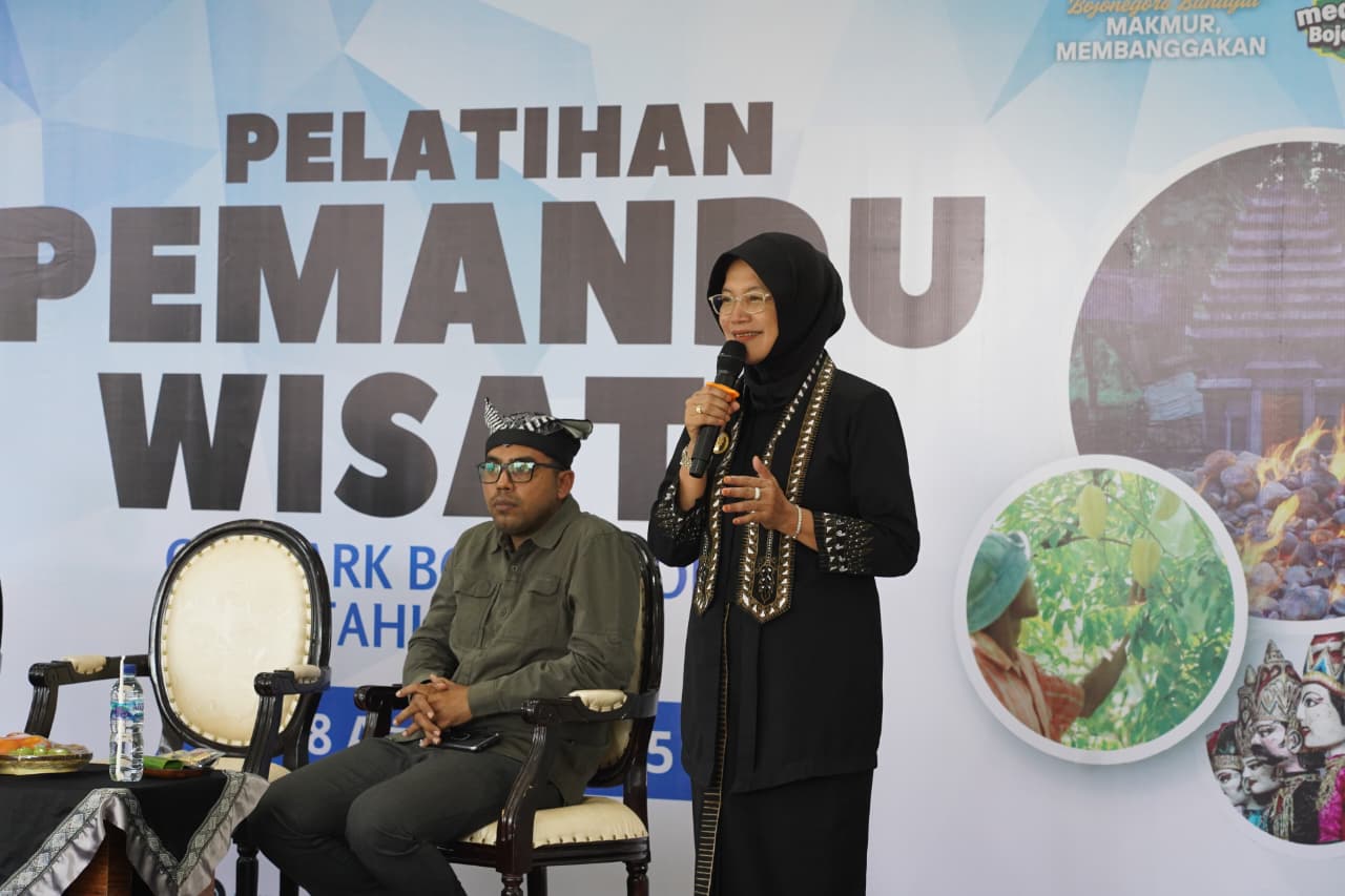 Wakil Bupati Bojonegoro Buka Pelatihan Pemandu Wisata Geopark 2025, Dorong Kesiapan Menuju UGGp 2026