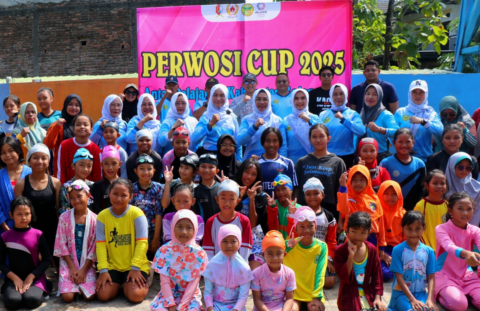 Cetak Bibit Atlet Renang Putri, Cantika Wahono Resmi Membuka Perwosi Cup 2025