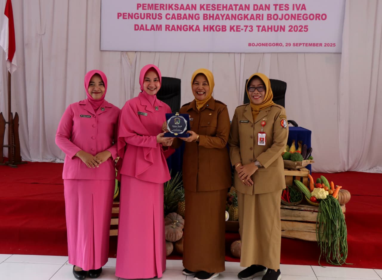 Sinergi dengan Bhayangkari Bojonegoro: Wabup Hadiri CKG dan Tes IVA Bhayangkari dalam Rangka HKGB ke-73