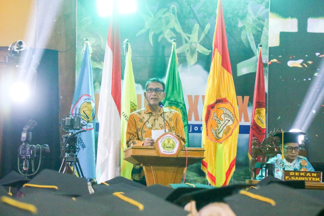 Wisuda Unigoro ke-39, Bupati Setyo Wahono Tekankan Pentingnya Mental Pejuang bagi Lulusan Universitas Bojonegoro