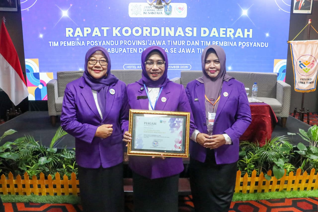 Bojonegoro Raih Penghargaan Peringkat 5 Lomba TP Posyandu Jatim 2025: Bunda Cantika Dorong Sinergitas Pelayanan 6 Bidang SPM