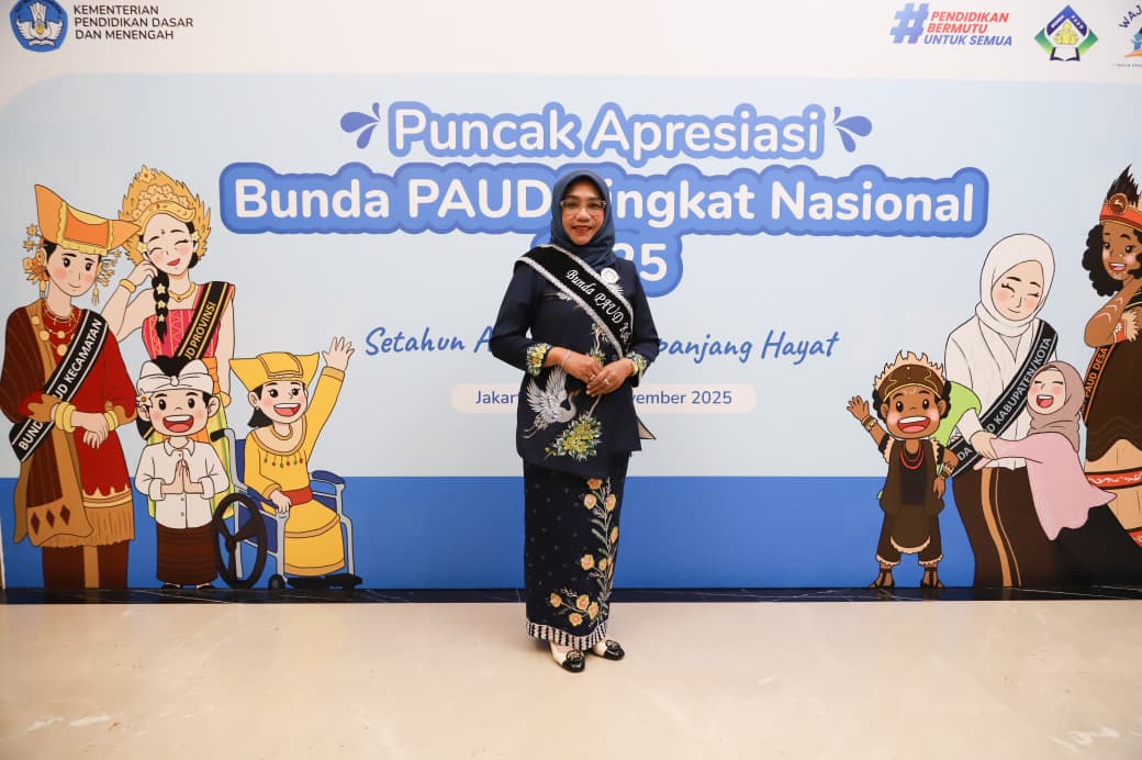 Fokus 'Setahun Awal, Bekal Sepanjang Hayat': Bunda PAUD Bojonegoro Cantika Wahono Hadiri Apresiasi Bunda PAUD Tingkat Nasional