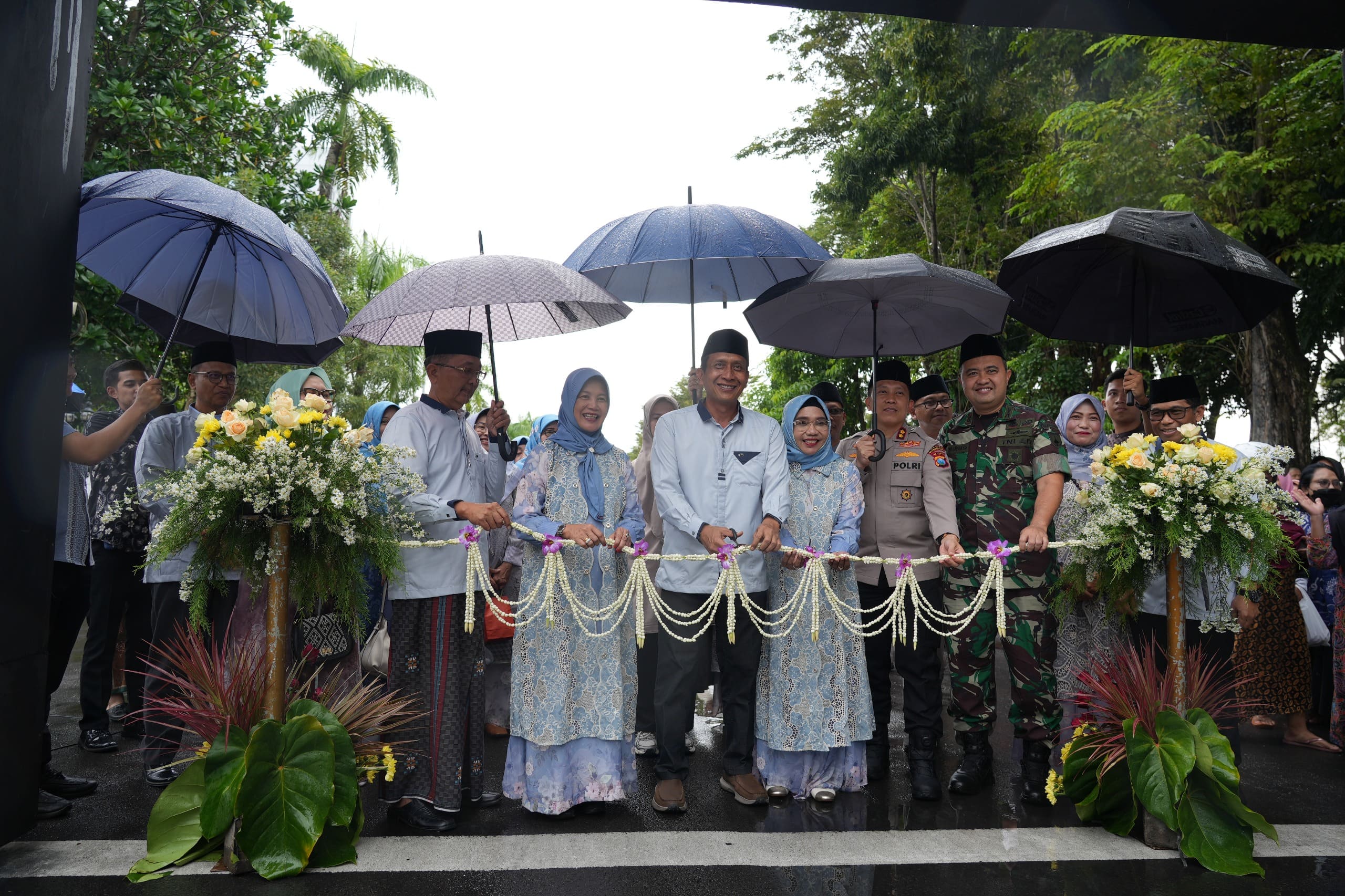 Bupati Setyo Wahono Buka Bazar Ramadhan UMKM Bahagia 2026