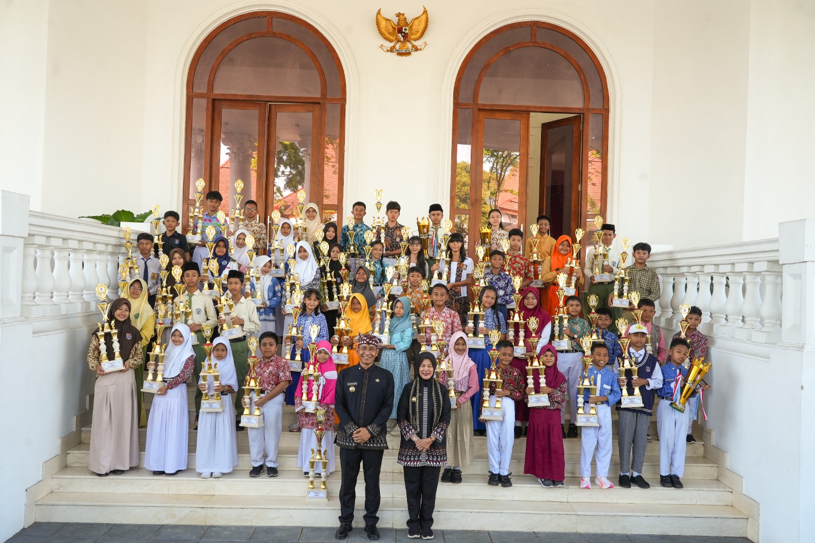 Pimpin Upacara Hari Otoda dan Hari Pendidikan Nasional, Bupati Bojonegoro Tekankan Penguatan SDM dan Tata Kelola Pemerintahan