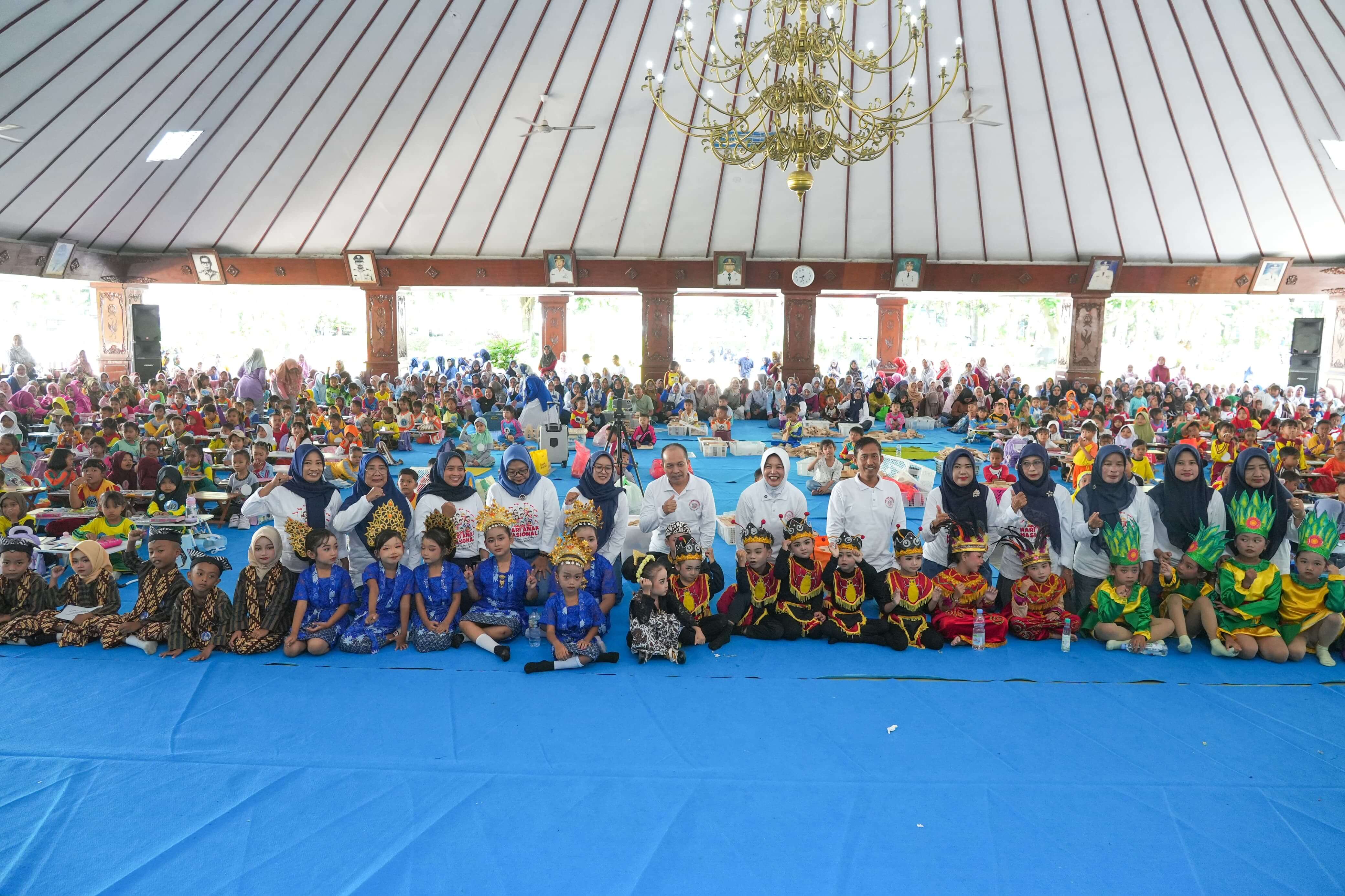 Nurul Azizah Dorong Anak-Anak Bojonegoro Tumbuh Kreatif dan Berprestasi