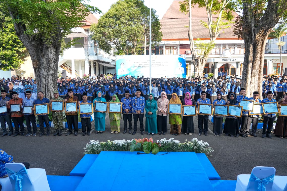 Peringati Hari Koperasi, Hari Anak, dan Hari Keluarga: Sinergi Ekonomi dan Ketahanan Keluarga Jadi Langkah Bojonegoro Menuju Indonesia Emas 2045