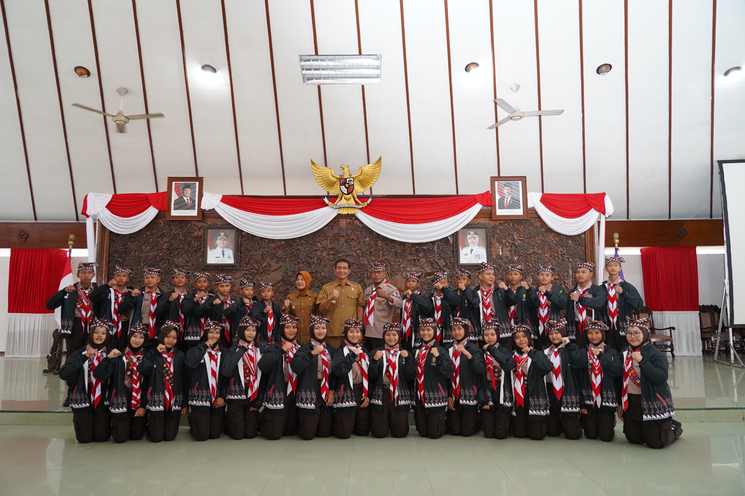 Berangkatkan 32 Pramuka Penggalang ke Jambore Nasional 2026, Bupati  Tekankan Pentingnya Karakter dan Jaga Nama Baik Daerah