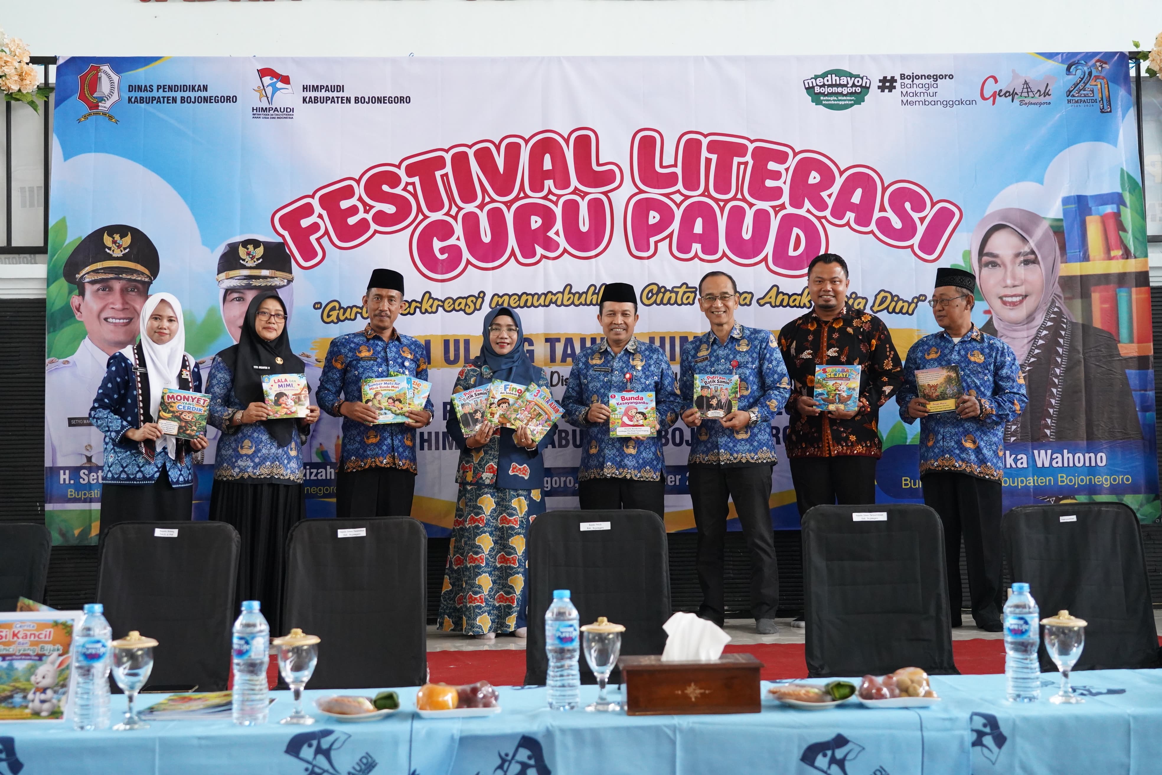 Peringati HUT ke-21 Himpaudi, Bunda PAUD Bojonegoro Apresiasi Peluncuran 1.000 Buku Cerita Bergambar