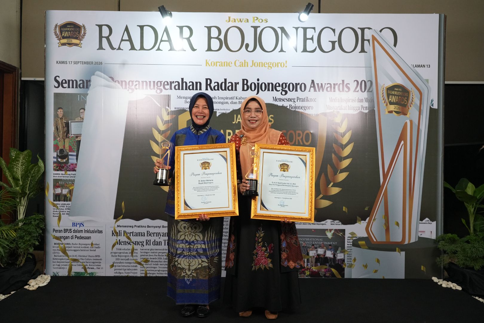 Menginspirasi Tanpa Henti, Bojonegoro Raih Penghargaan Inspiring Food Security Pioneers di Radar Bojonegoro Award 2026