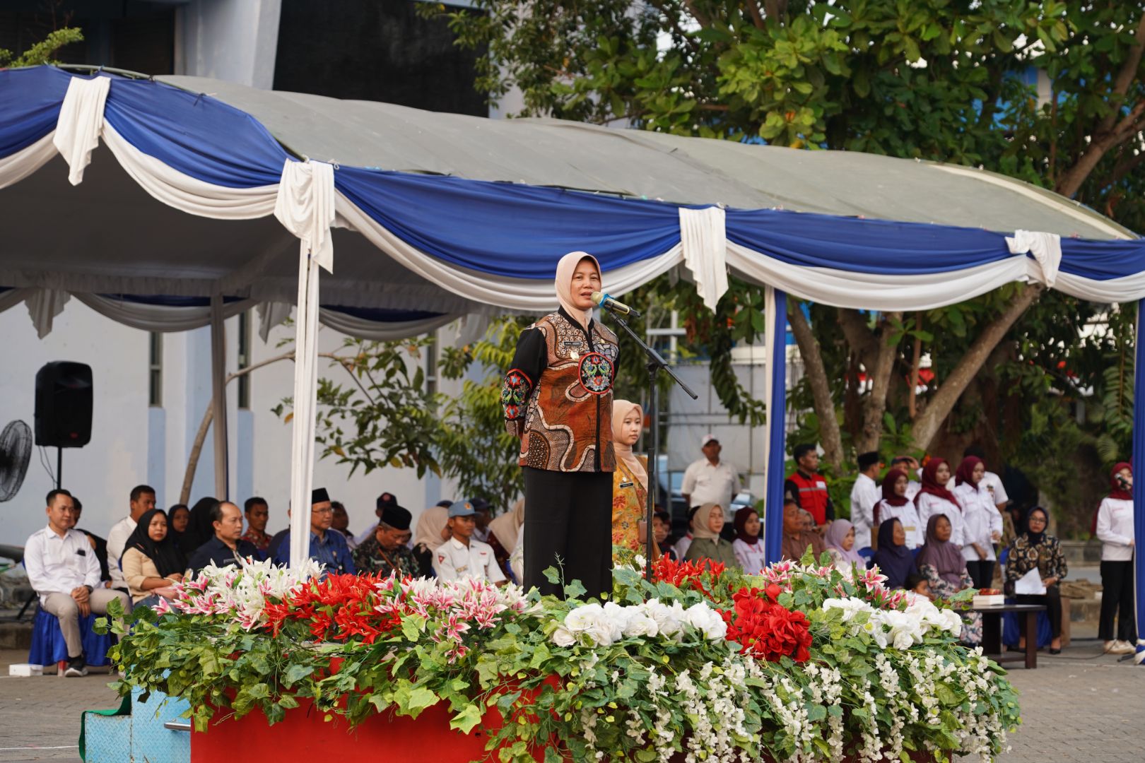 Tumbuhkan Jiwa Peduli Pada Relawan Muda, Wabup Nurul Azizah Buka Temu Gladi PMR III