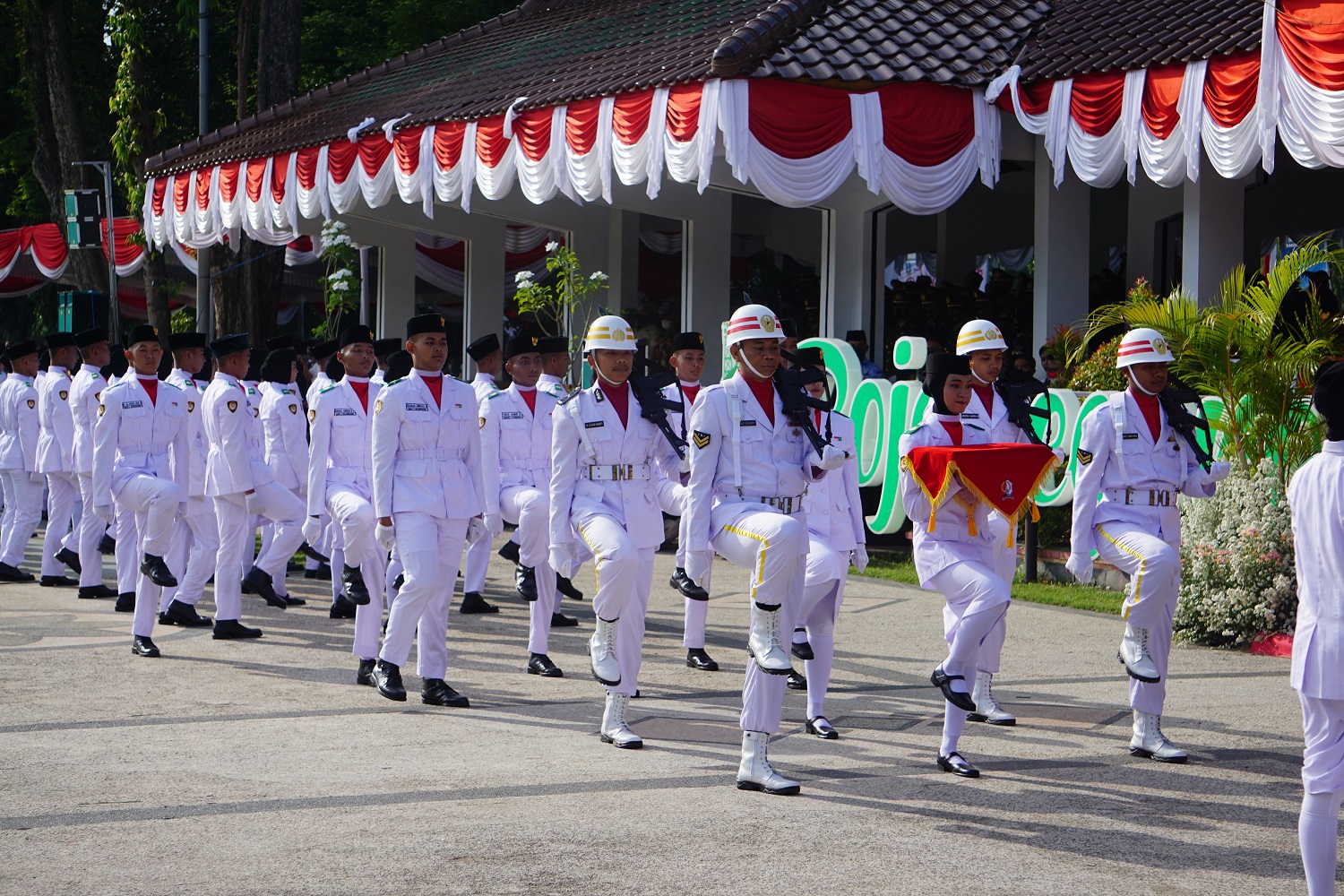 Pengibaran Sang Merah Putih, Peringatan HUT RI-77